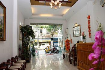 Golden Beach Hotel Danang Exterior photo